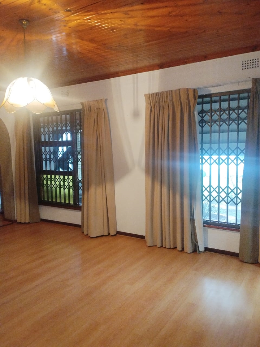 To Let 3 Bedroom Property for Rent in Montana Western Cape